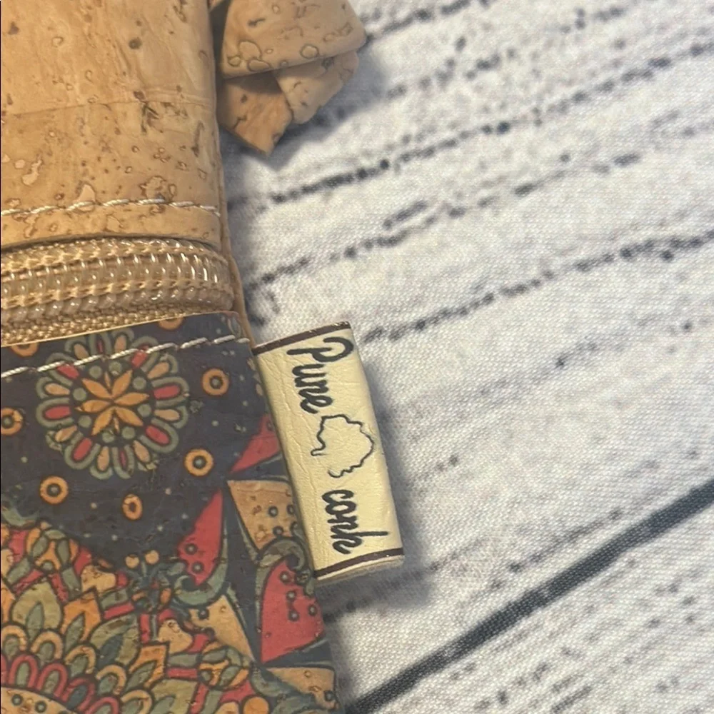 Pure Cork Crossbody Bag with Colorful Pattern - Picture 6 of 12